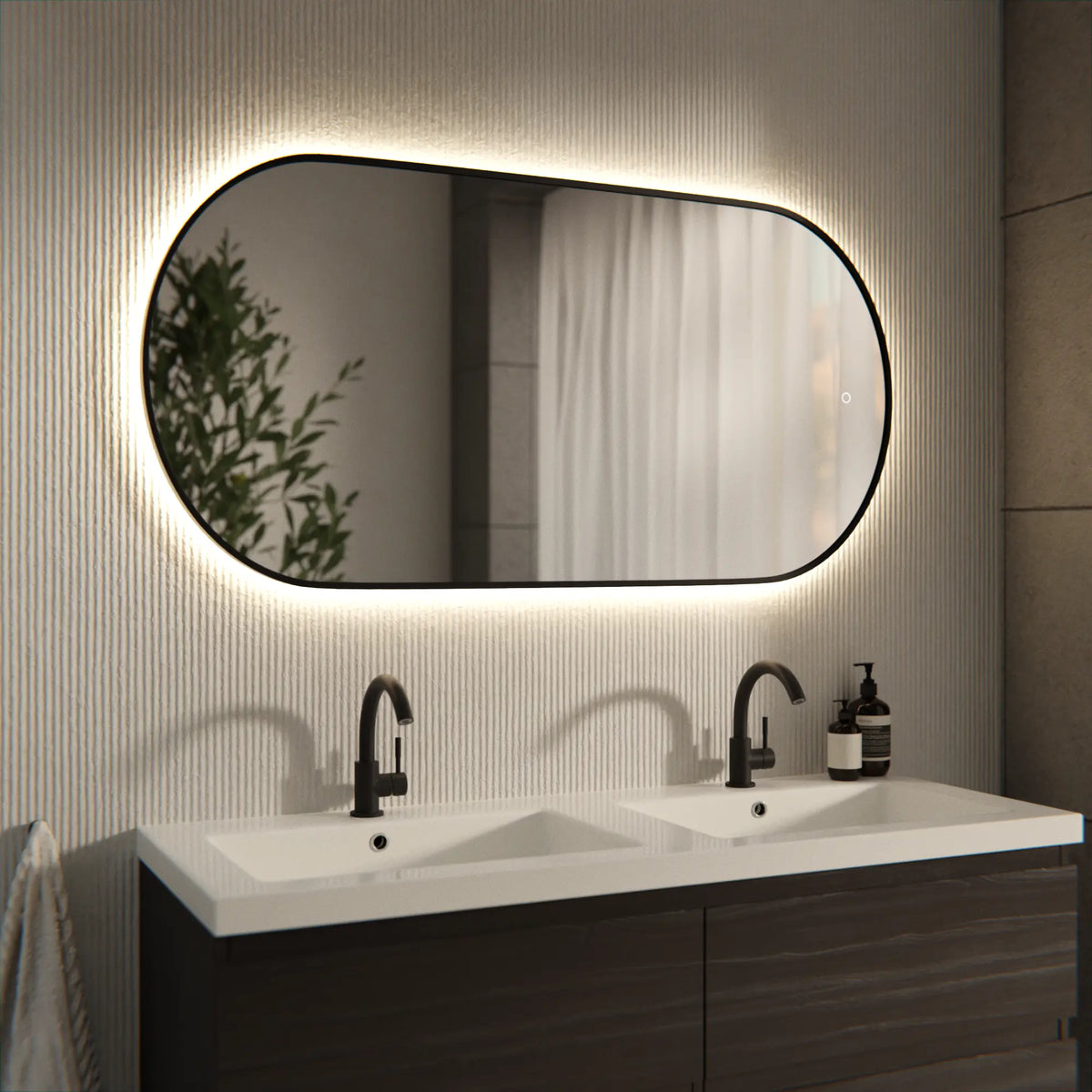 Badezimmerspiegel - 120x60 cm - Schwarzer Rahmen - Oval